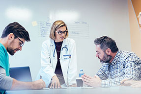 Curso superior de administración y gestión hospitalaria